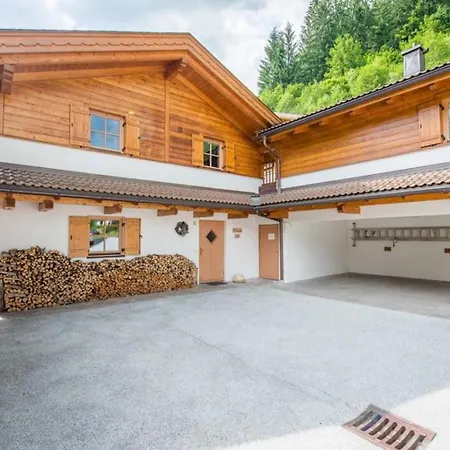Schoeneben Drei Sonnen Feriehus *