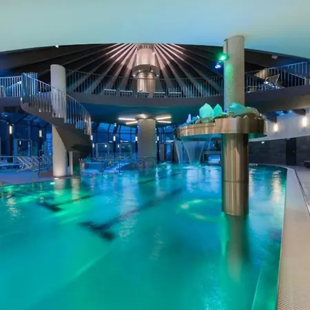 Schoeneben Drei Sonnen Feriehus Wald im Pinzgau