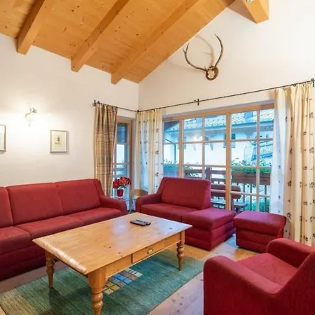 Schoeneben Drei Sonnen * Wald im Pinzgau