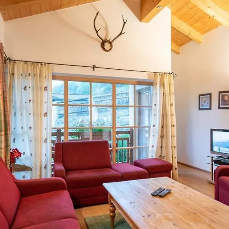 Schoeneben Drei Sonnen Feriehus Wald im Pinzgau
