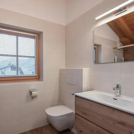 Schoeneben Drei Sonnen Feriehus *