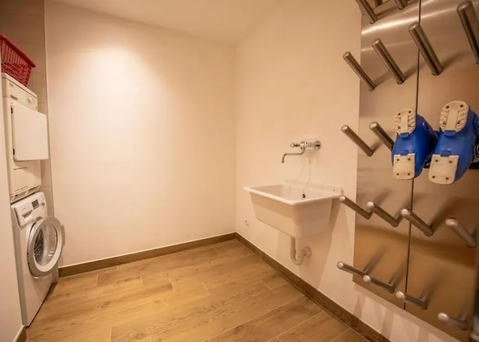 Schoeneben Drei Sonnen * וואלד אים פינצגאו