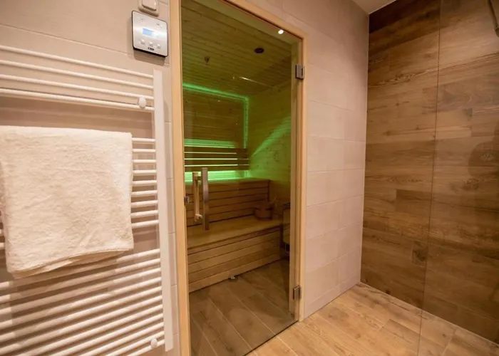 בית נופש Schoeneben Drei Sonnen