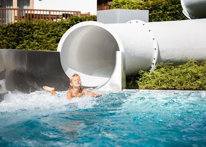 Schoeneben Drei Sonnen בית נופש